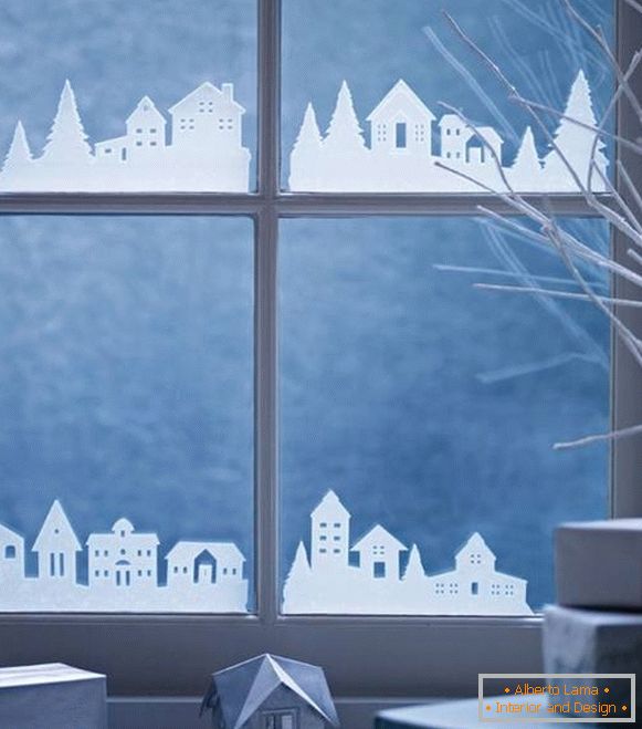 New Year's decorations for paper windows with own hands