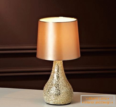Low table lamp 