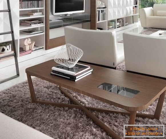 Coffee table from walnut Mosaico from Besana