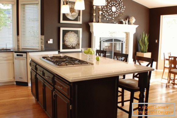 Dark brown walls in the kitchen