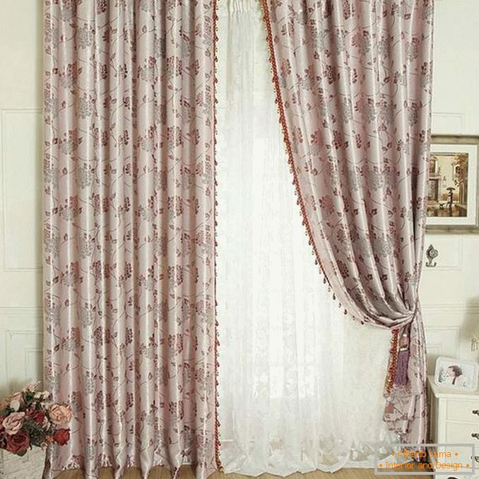 cornice for Roman curtains