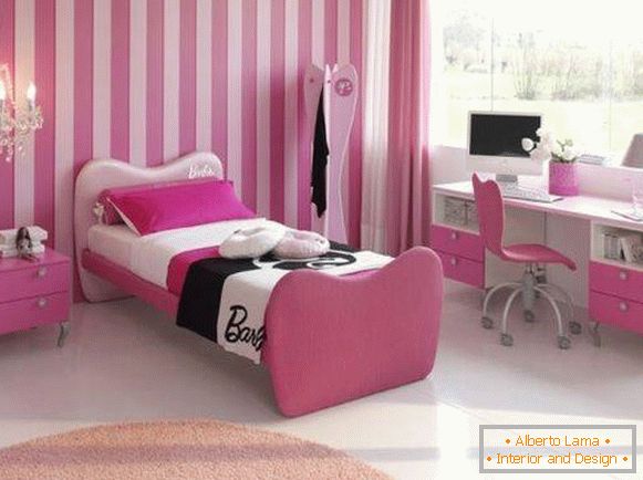 Children's room in the style of Barbie