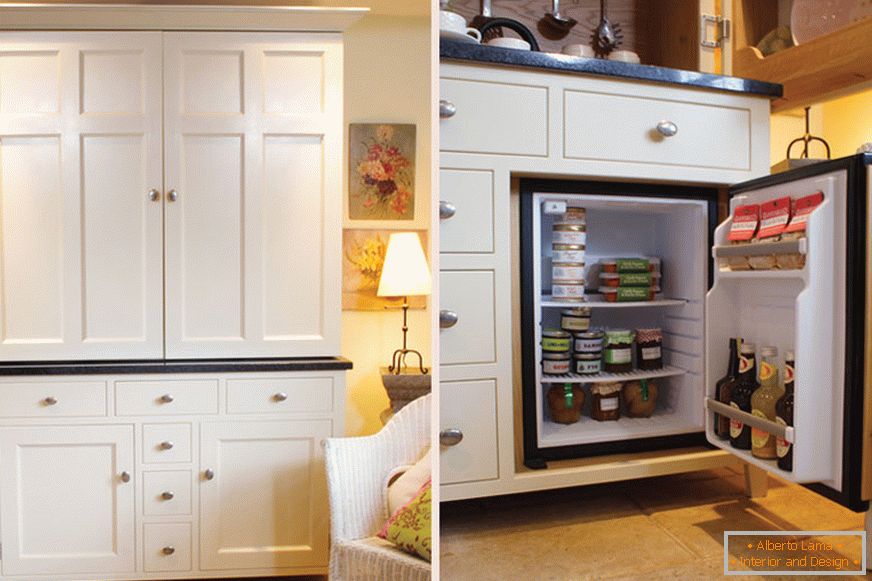 Kitchen cabinet in classic design