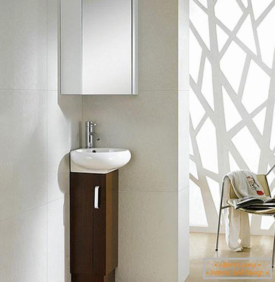 A minimalist dressing table in the design of a small bathroom