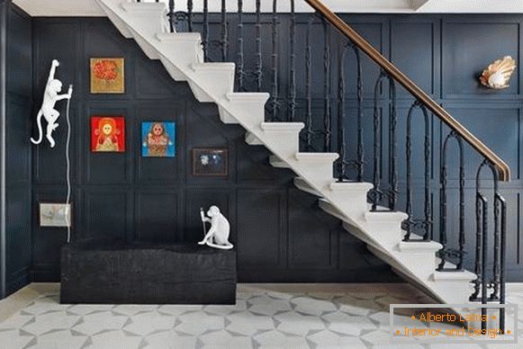 Stylish stairs to the second floor in a private house - photo in the interior