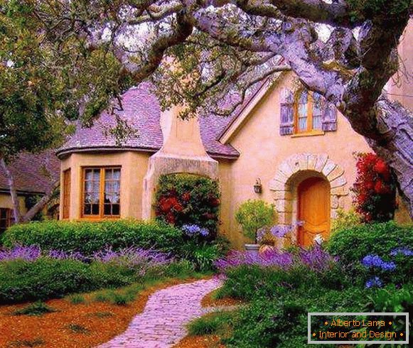 beautiful one-storey house with a bay window, photo 61