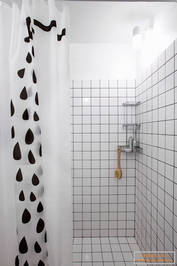 Shower room with blind in the bathroom