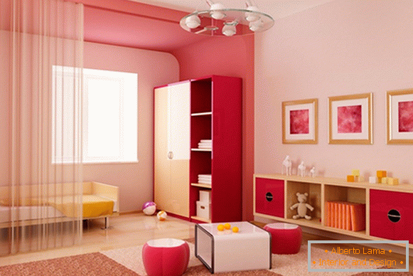 Pink paint on the walls and ceiling of the apartment - photo
