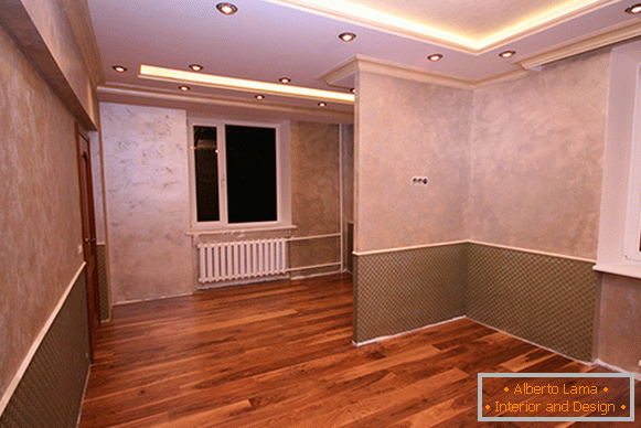 Decorative paint on the walls in the apartment - interior photo