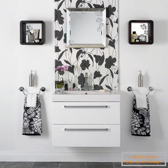 Black accents in the white bathroom