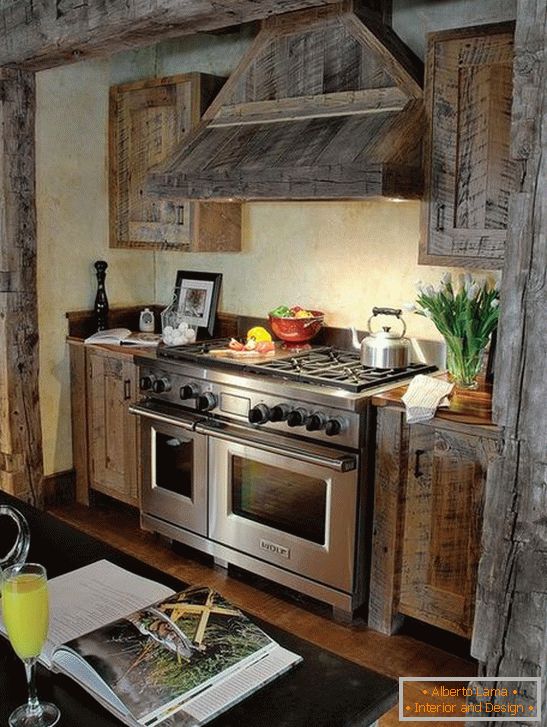 Kitchen made of wood in gray tones