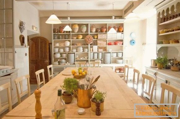 Open shelving in the kitchen of Provence