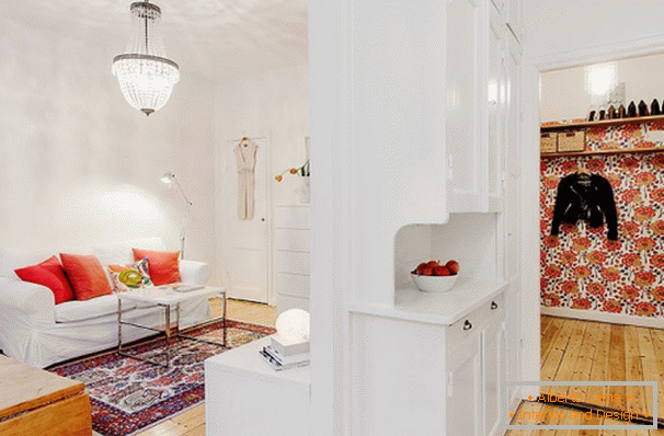 Kitchen and hallway in Scandinavian style