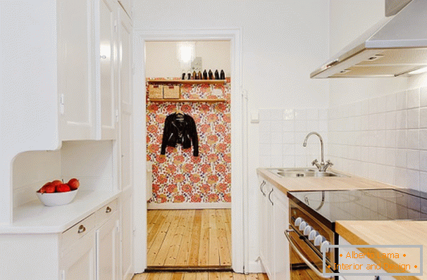 Kitchen and hallway in Scandinavian style