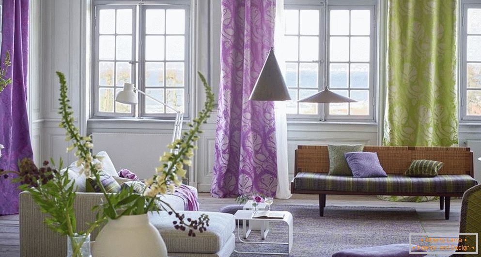 Lavender color in the interior of the living room