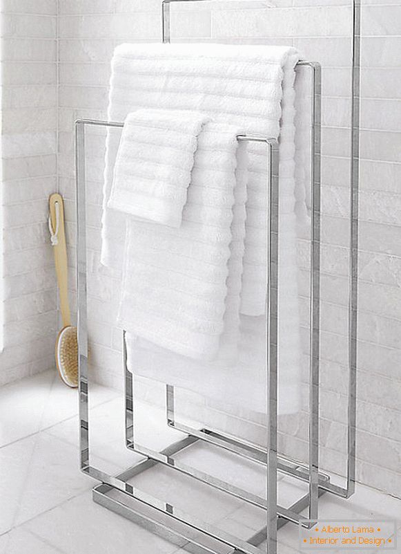 Bathroom Towel Dryer