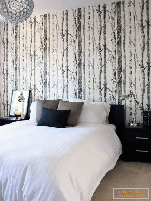 Black and white wallpaper in the bedroom - photo design forest