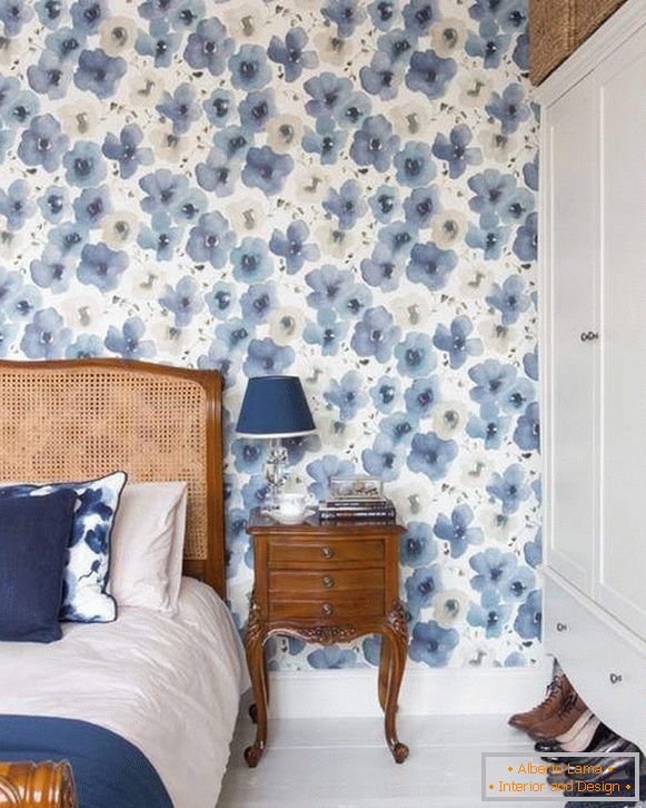 Which wallpaper to choose in the bedroom in 2016