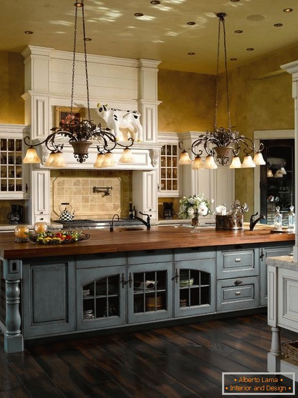 Chandeliers in the kitchen in a modern style