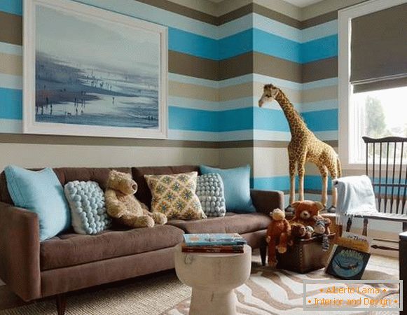 How to visually expand the space with wallpaper for walls