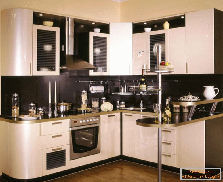 2013-10-05_small-kitchen-with-bar-rack-photo