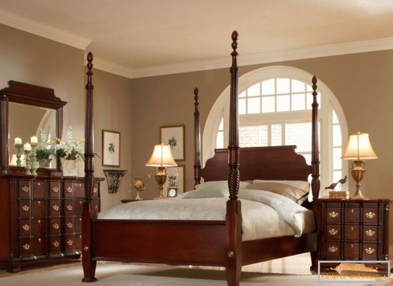 traditional-mahogany-bedroom-furniture