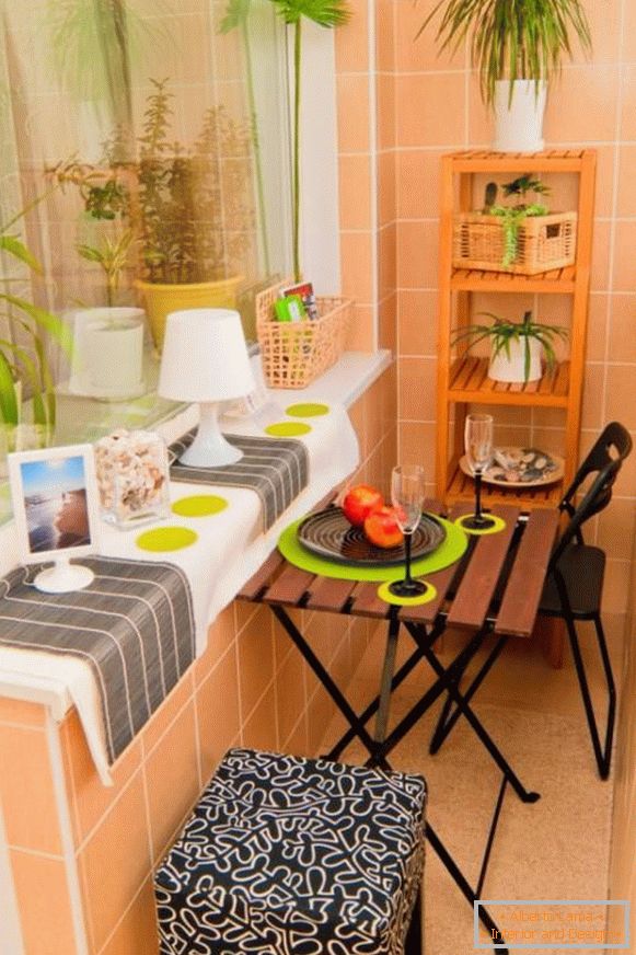 Dining area in a narrow balcony