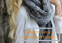 Fashion: warmed to winter, big scarves