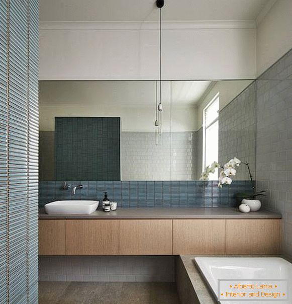 blue-bathroom-in-a-modern-style