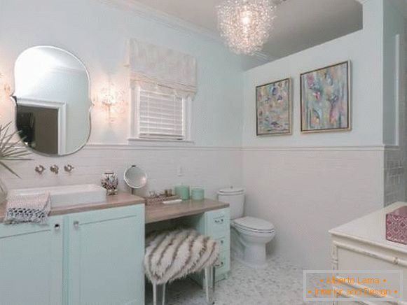 bathroom-room-in-mint-light-2016