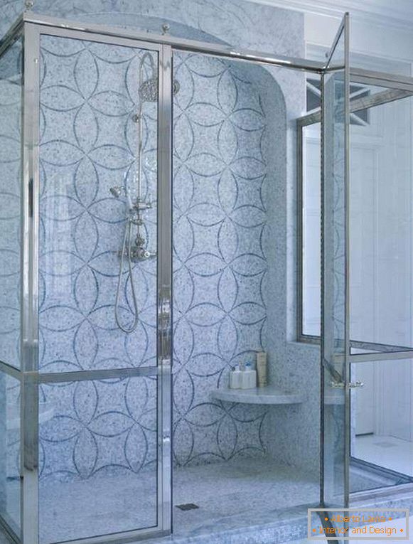 Metal and stained shower fences without pallet