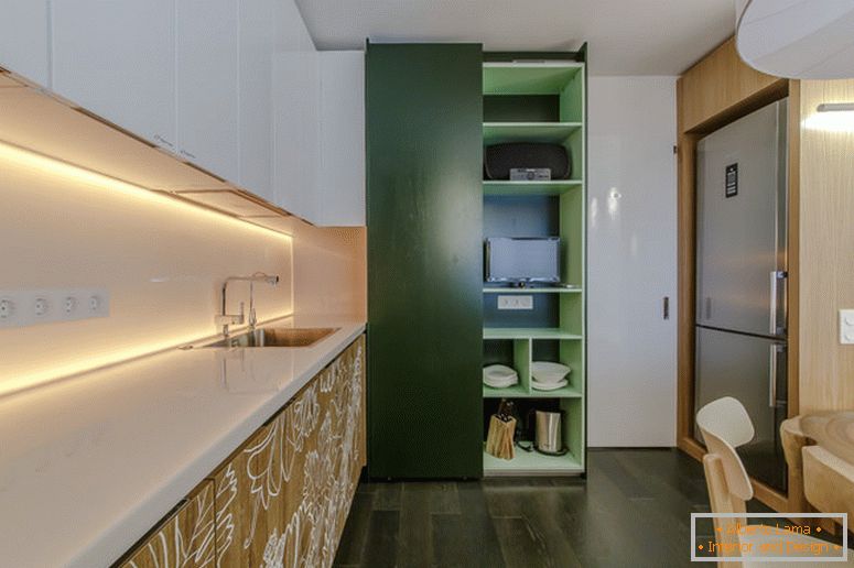 Creative green storage cabinet