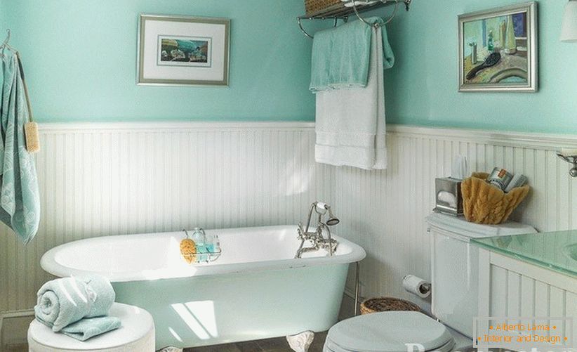 Decor and decoration of a bathroom with a mint shade