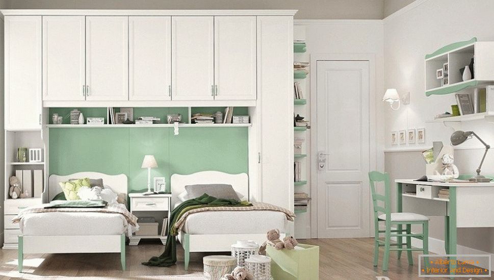 The combination of white and mint color in the interior of the children's room