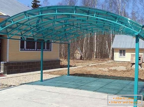 awnings from polycarbonate in the courtyard of a private house photo, photo 10