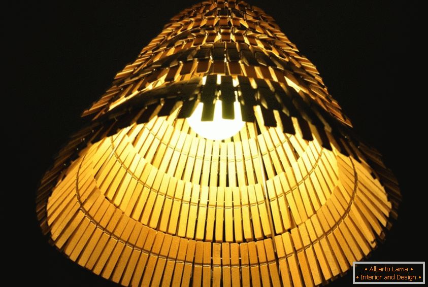 Chandelier from clothes pegs своими руками
