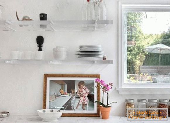 Wall Shelves of Acrylic