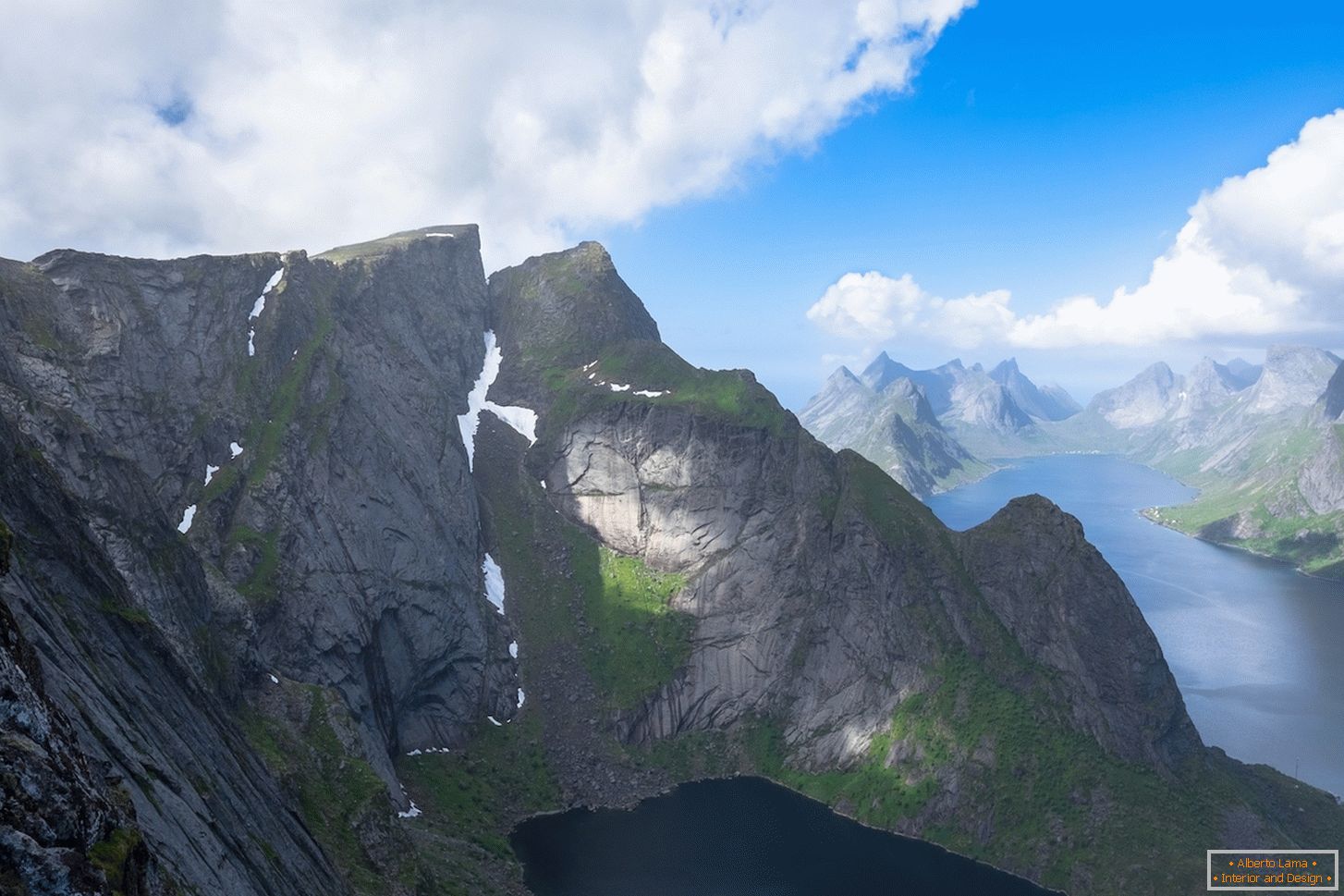 An unforgettable view from a bird's eye view of the mountains of Norway