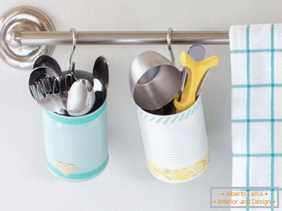 How to use cans in the house