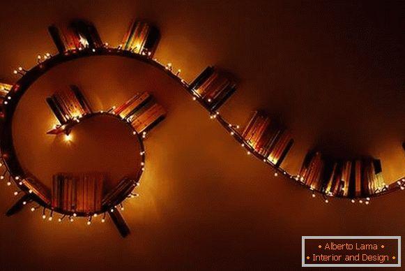 Garlands led led in the decor of the shelves on the wall