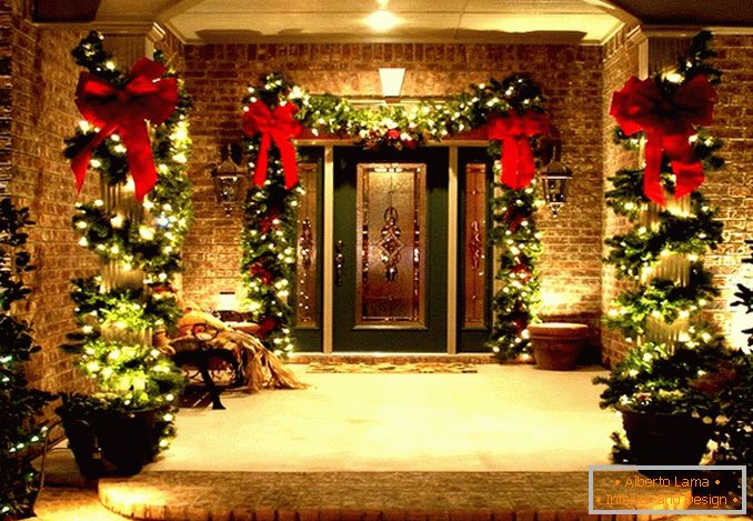 Christmas decor for a house, photo 18