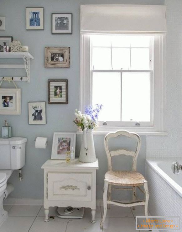 Bathroom design in Provence style - photo accessories