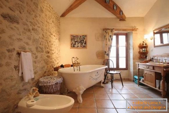 Original cozy Provence style in the bathroom