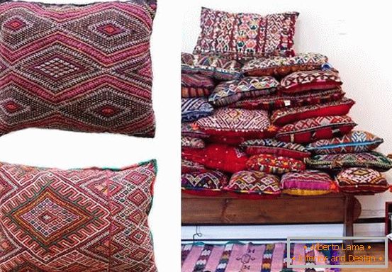 Interior pillows in oriental style