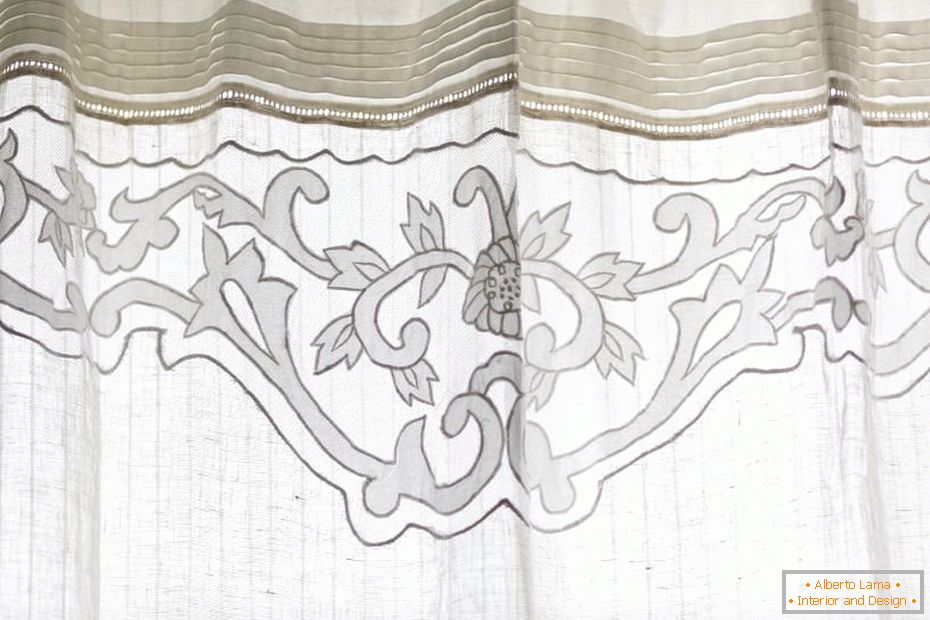 Curtains with original pattern