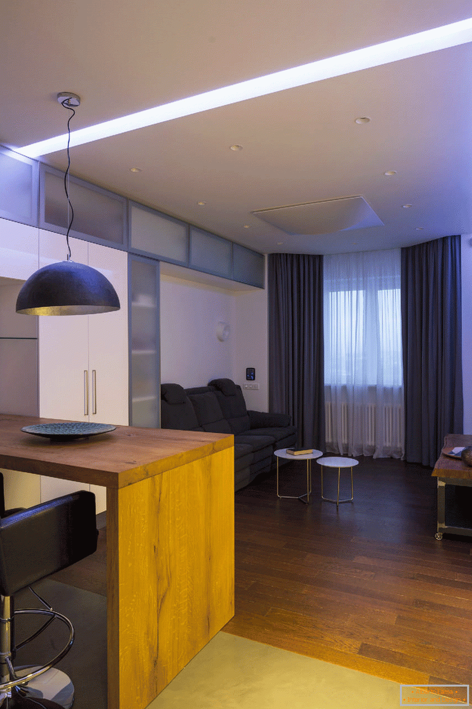 Illumination in an apartment with controlled lighting