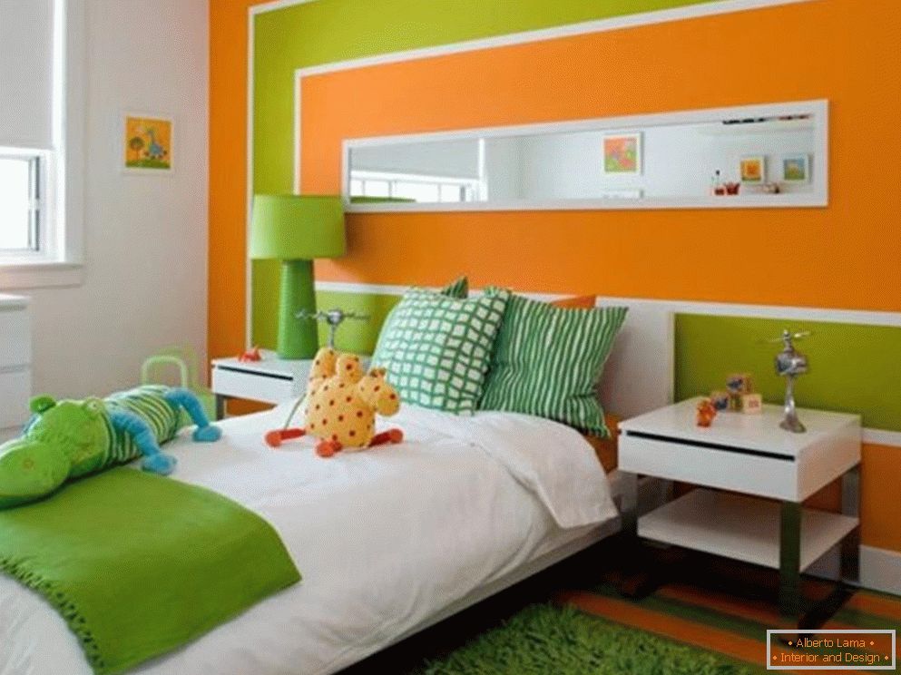 Green and orange color, combination in the nursery