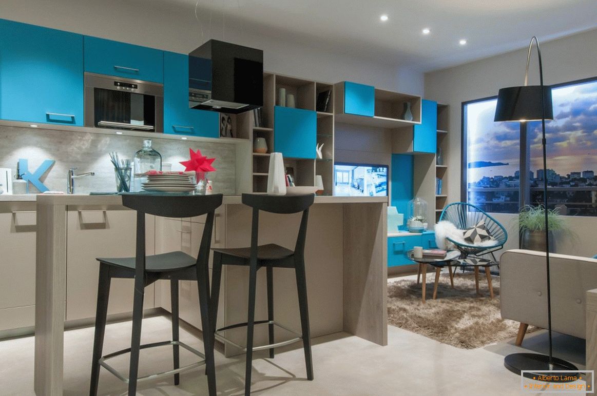 Blue color in the design of the kitchen