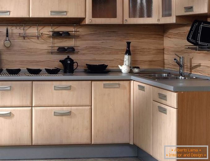 Decorating walls with wood with their own hands - panels in the interior of the kitchen