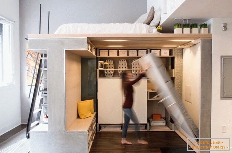 Folding bed in a small apartment